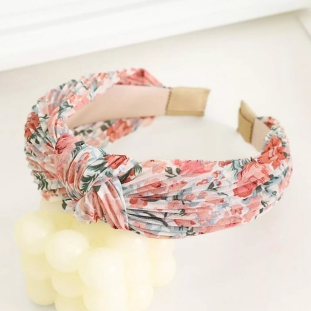 Mariella Pleated Floral Topknot Headband - Pink & Ivory